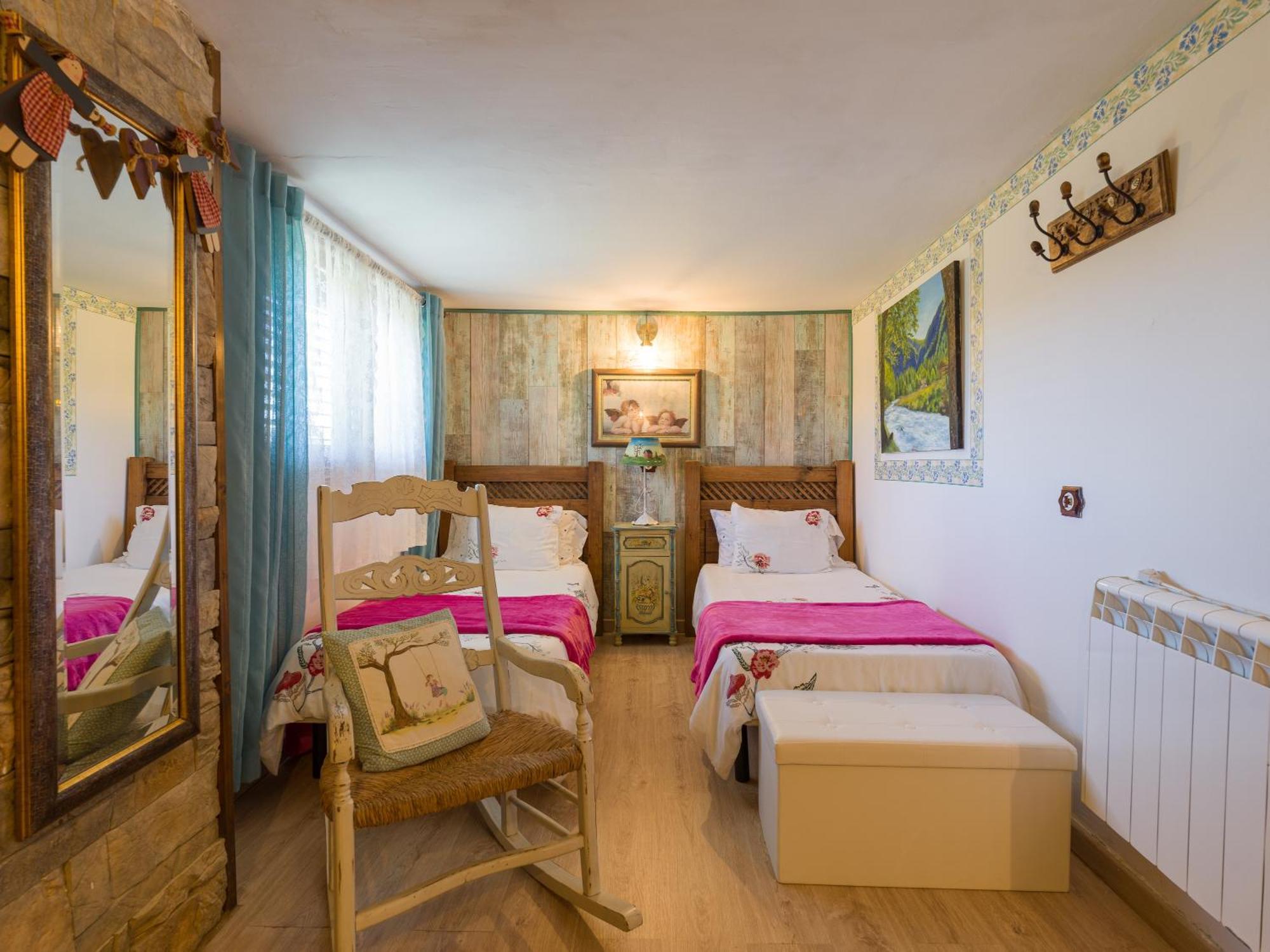 Ca Bellavista Holiday home Vega de San Mateo